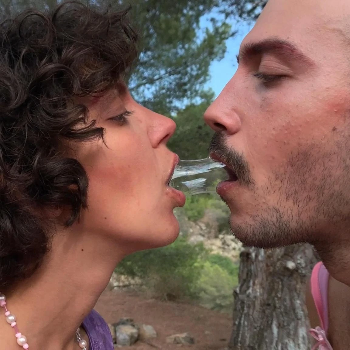 traverser-la-nuit-monter-la-colline-ju-bourgain-2021-1