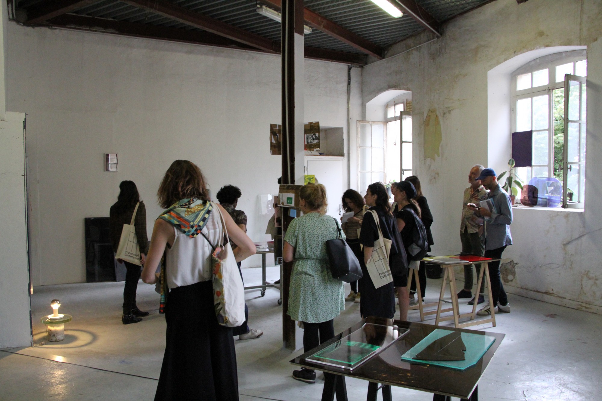 Portes ouvertes des Ateliers Lorette en 2023, programmation proposée par Triangle – Astérides, avec Basile Ghosn, Samir Laghouati-Rashwan, Manoela Medeiros, Eva Medin et Hanna Rochereau, le 5 mai 2023 de 14h à 18h, 1 place Lorette, 13002 Marseille.