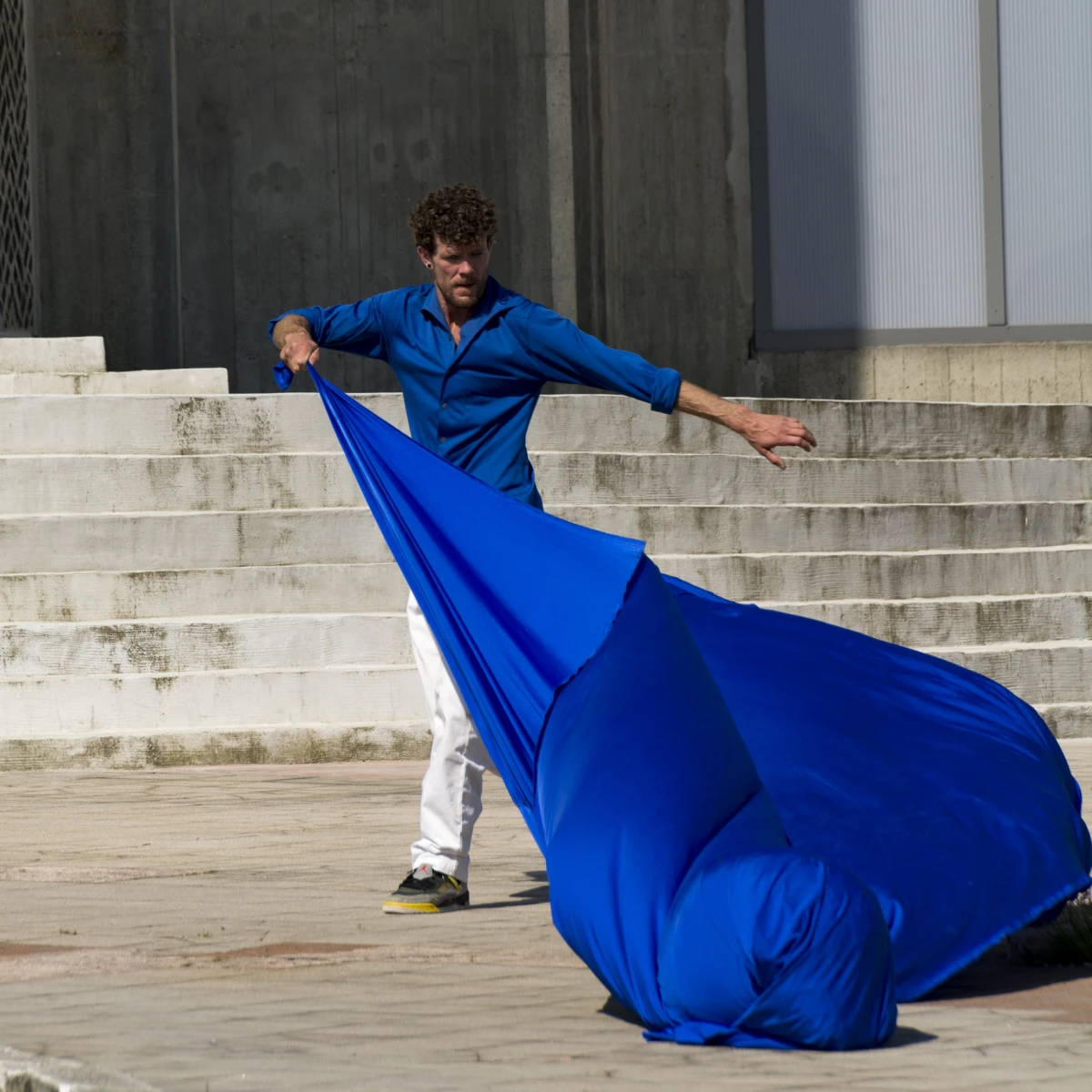 alain-cotten_5367-torero-red