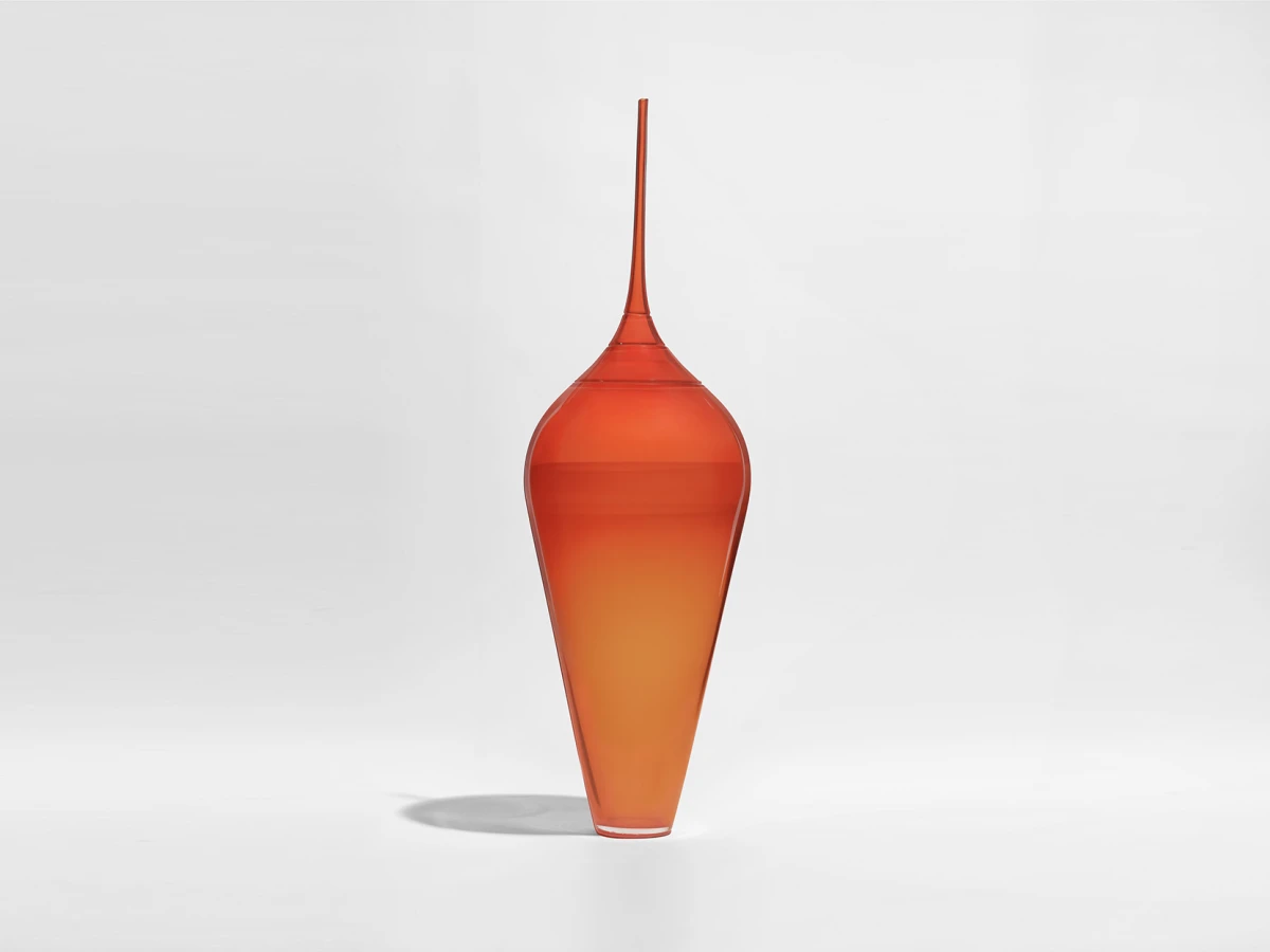 Laura Couto Rosado, <em>Vase en puissance</em>, <em>Rot Chili</em>, 2014–2015. © Laura Couto Rosado ; photo © Cirva / Yves Inchierman