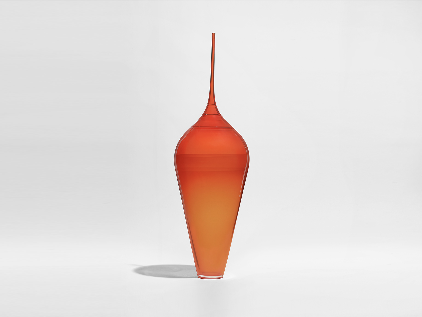 Laura Couto Rosado, *Vase en puissance*, *Rot Chili*, 2014–2015. © Laura Couto Rosado ; photo © Cirva / Yves Inchierman