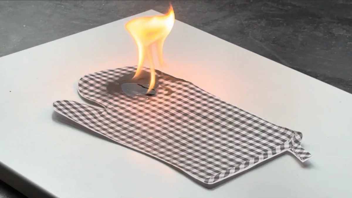 Luisa Ardila Camacho, Victoire Barbot, Gwendal Coulon, Thilda Craquelin, Gilles Desplanques, Olivier Nattes, <em>Premiers Feux</em>, 2025.