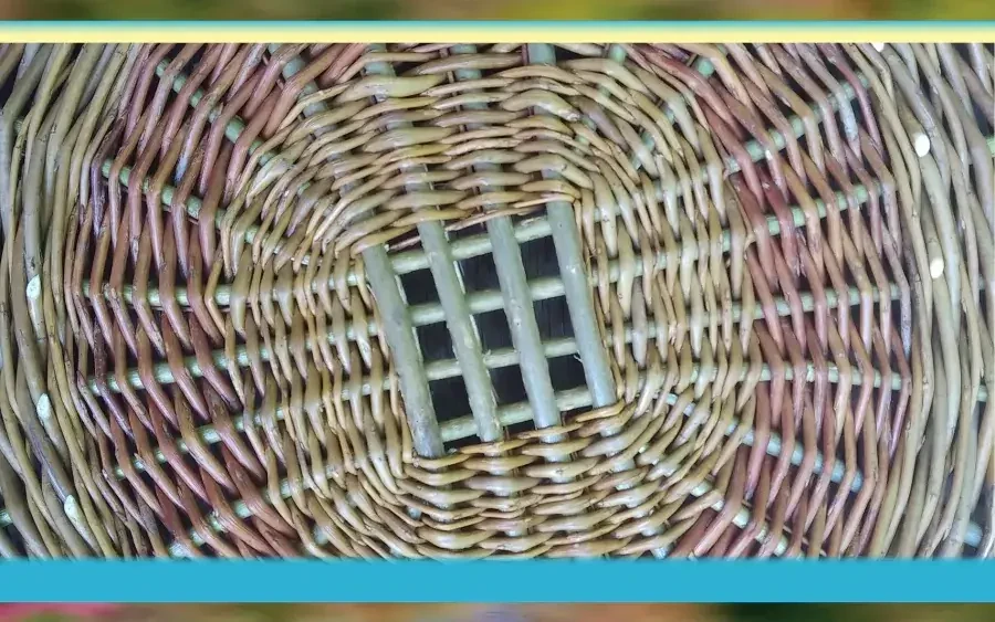 Atelier vannerie tressage à fond plat, Les ateliers Plein-air © Gabriel Thiney, Mucem