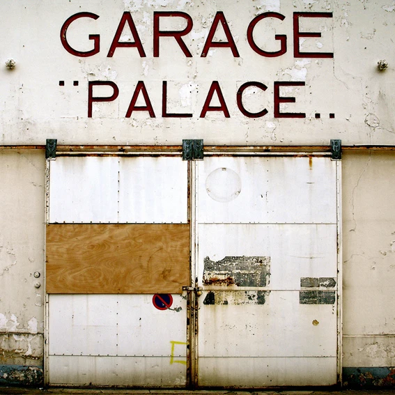 derien_garage-palace