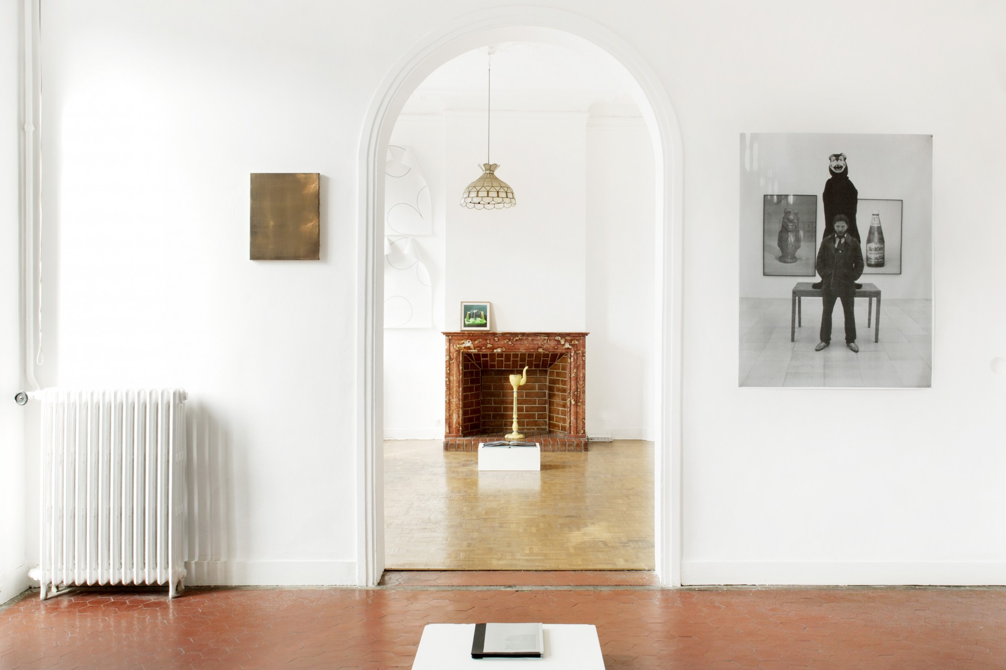2014-11_exposition_salon-du-salon_-05_groupshow_vue-d-exposition_als_as_rb_lt_pnblsalon-du_salon_mg_0491