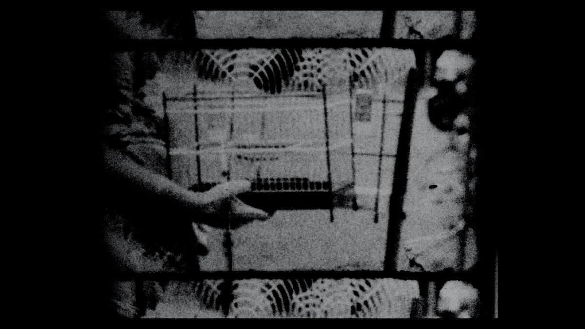 2..still-from-the-melancholy-of-this-useless-afternoon-i