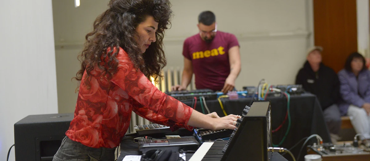 image-relay-hannan-jones-et-samir-kennedy