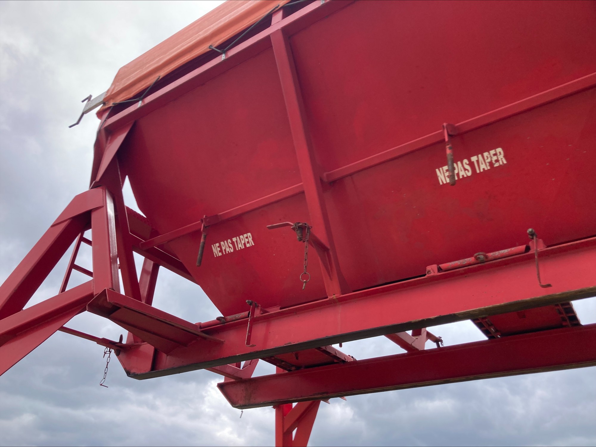 alexia-abed-oussama-mahdhi-louise-noel-zoe-saudrais-et-lila-schpilberg-2025